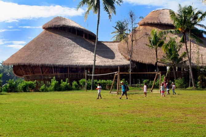Зеленая школа на острове Бали (12 фото)